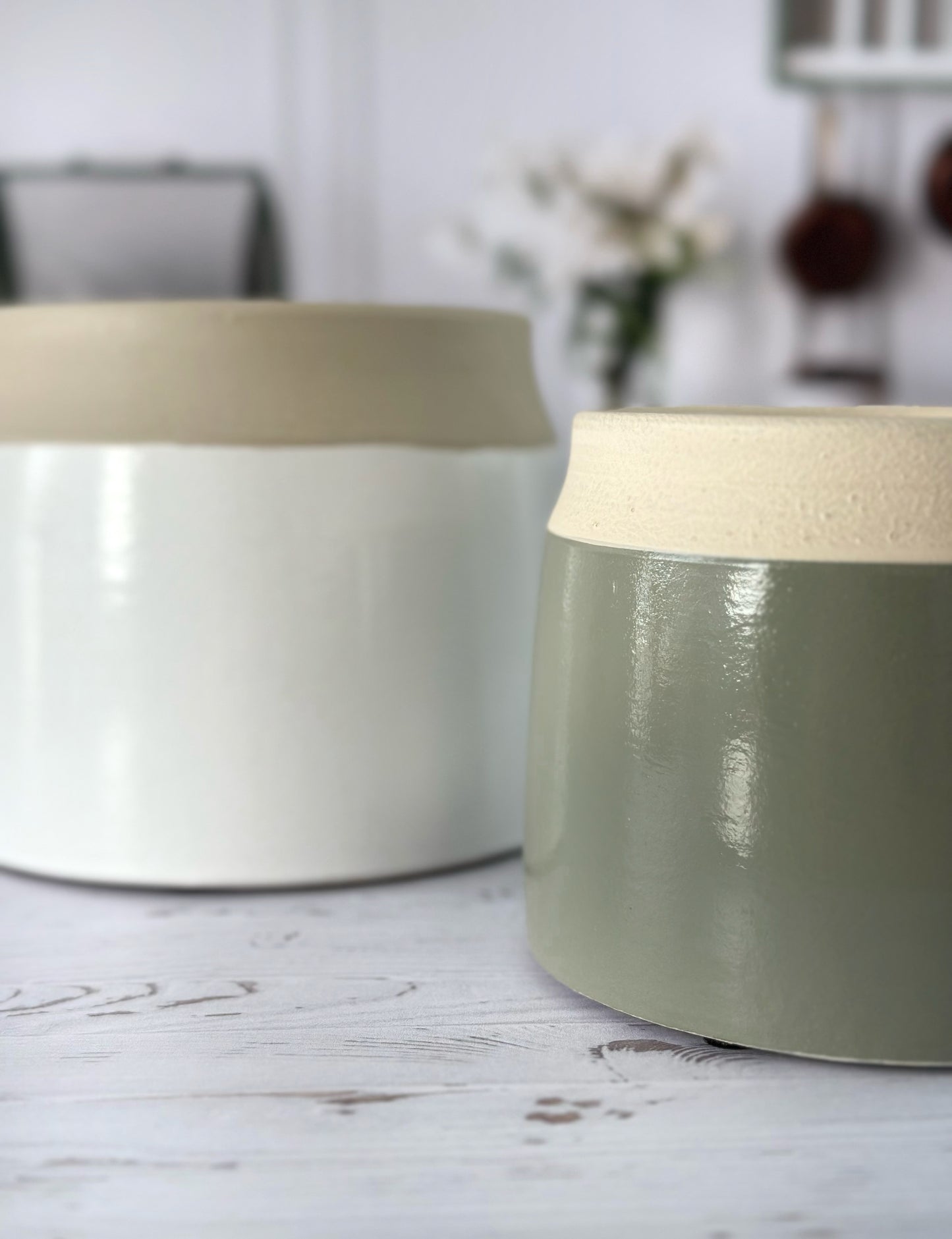 Cache-pot Bico – Beige & Vert Sauge