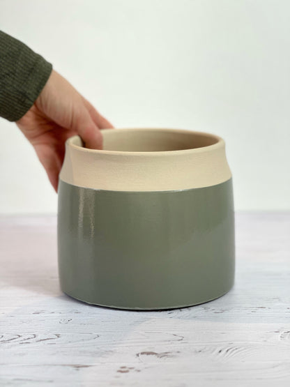 Cache-pot Bico – Beige & Vert Sauge